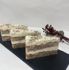 Orechovo-jablková torta